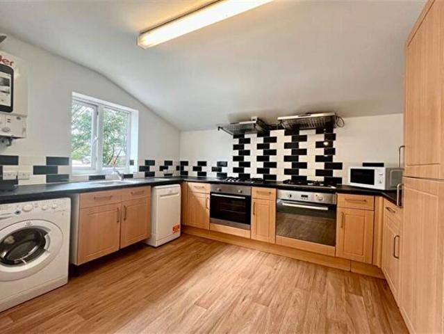 5 Bedroom Flat To Rent In Cowley, Oxford, Oxfordshire, OX4