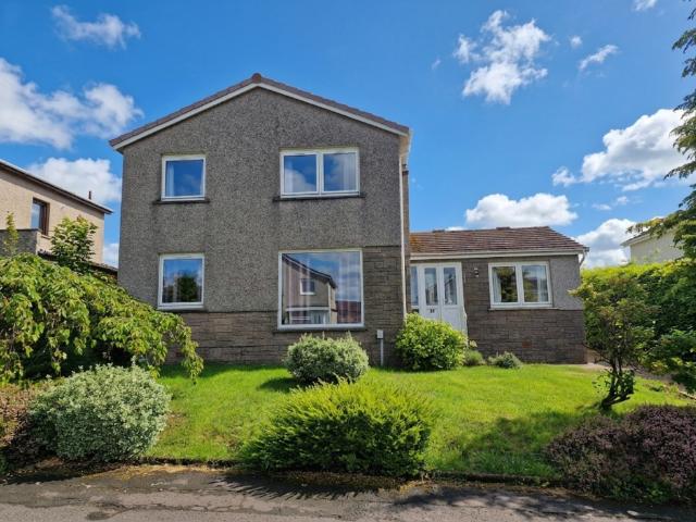 5 bedroom flat to rent