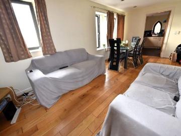 5 bedroom flat to rent