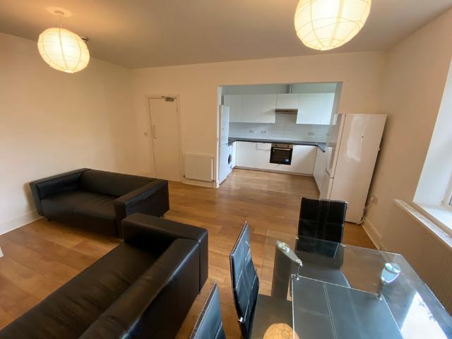5 bedroom flat to rent