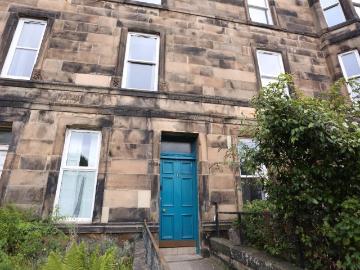 5 bedroom flat to rent