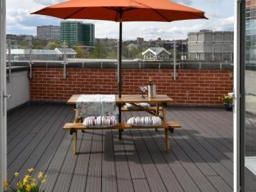 Sheffield, South Yorkshire, Midlands - Balcony