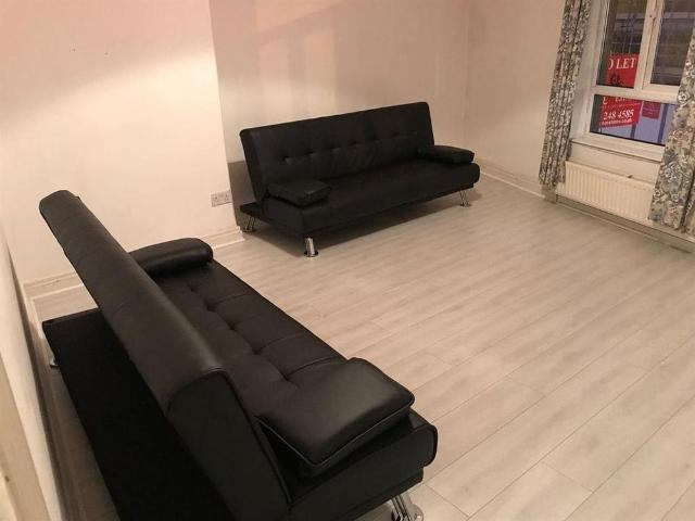 5 bedroom flat to rent