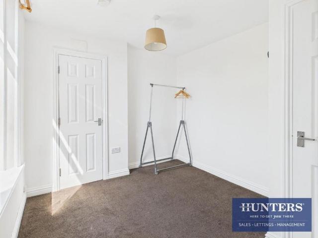 5 bedroom flat to rent