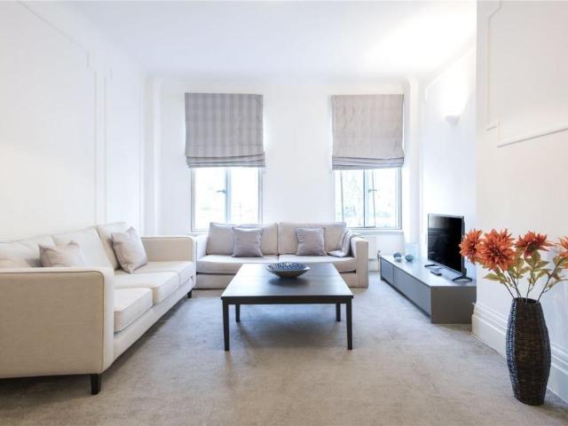5 bedroom flat to rent