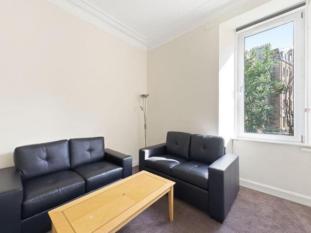 5 bedroom flat to rent
