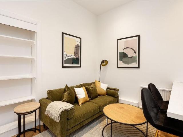 5 bedroom flat to rent