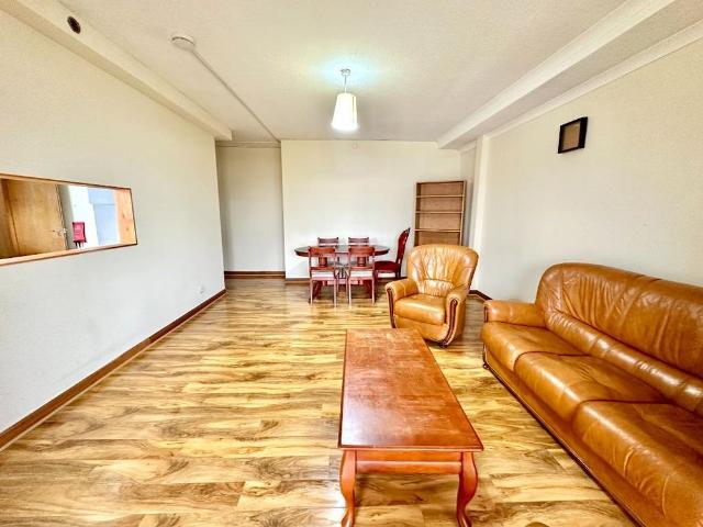 5 bedroom flat to rent