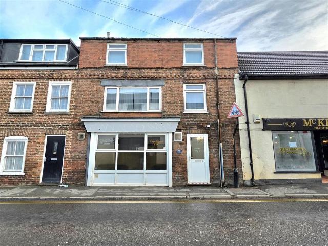 5 bedroom flat for sale