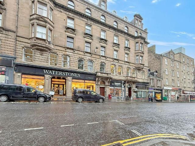 5 bedroom flat for sale