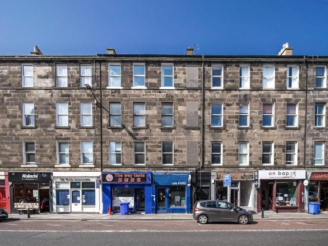 5 bedroom flat for sale