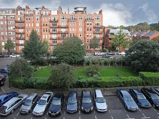 5 bedroom flat for sale