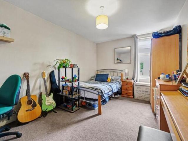 5 bedroom flat for sale in Earlsdon Street, Coventry, CV5