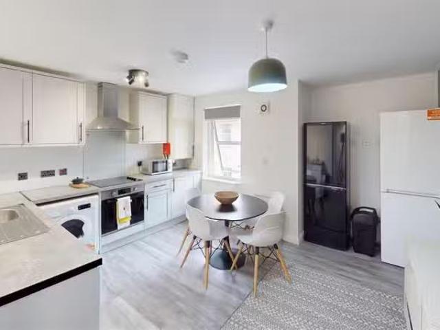 5 bedroom flat for rent in F3, 8 Piccadilly Place, BA1