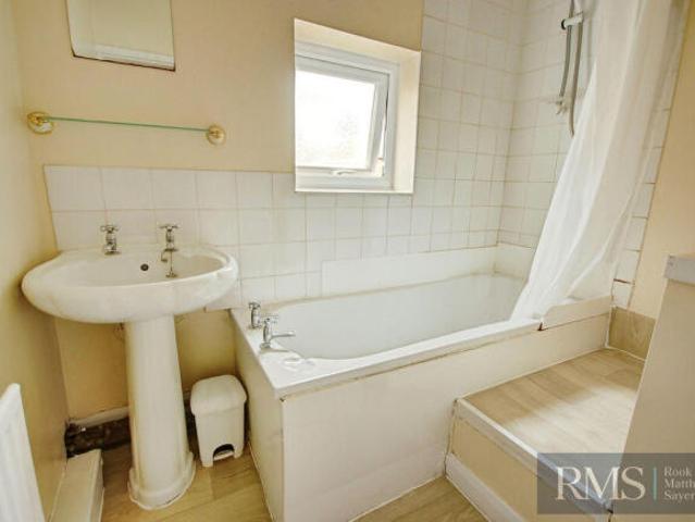 5 bedroom flat for rent in Glenthorn Road, Newcastle Upon Tyne, NE2