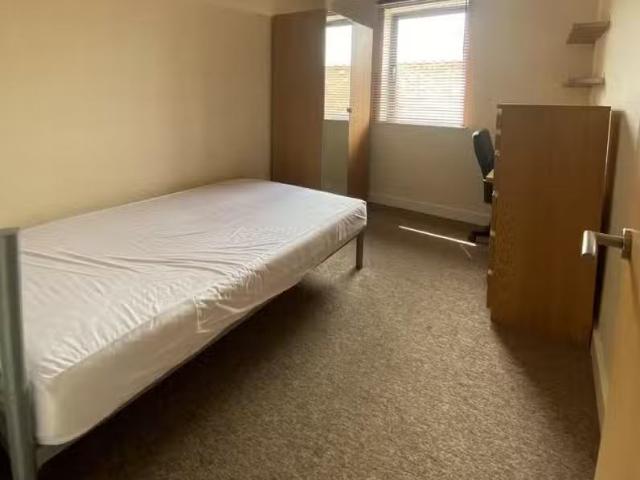 5 bedroom flat for rent in Little Paul Street, Bristol, BS2
