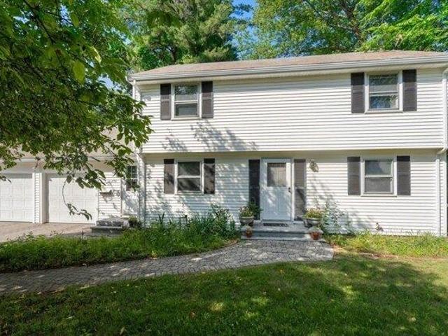 5 bedroom, Framingham MA 01701 105401742