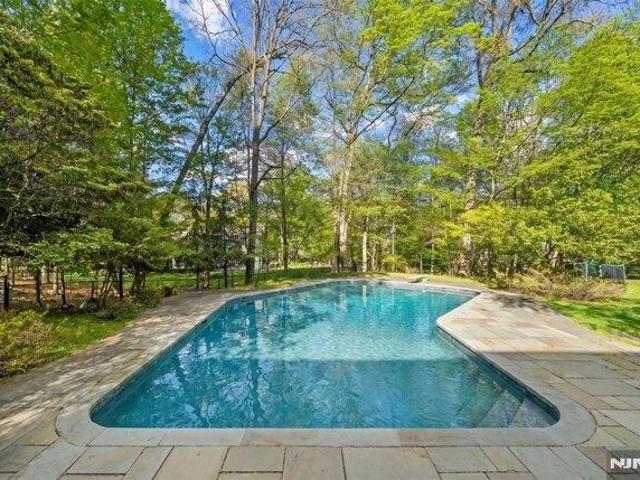 5 bedroom, Franklin Lakes NJ 07417 105207950