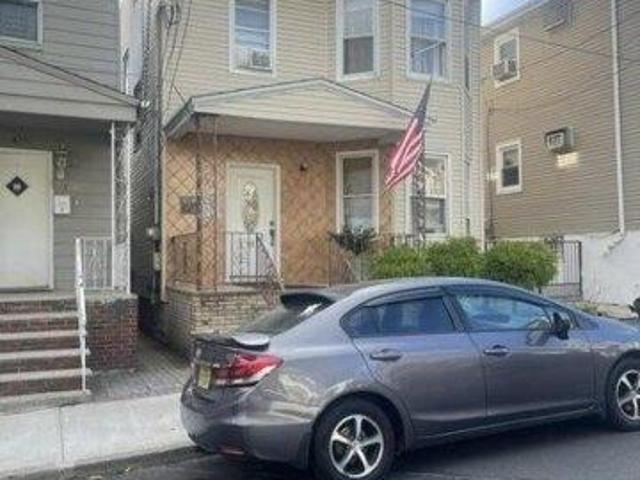 5 bedroom, Kearny NJ 07032 105614218
