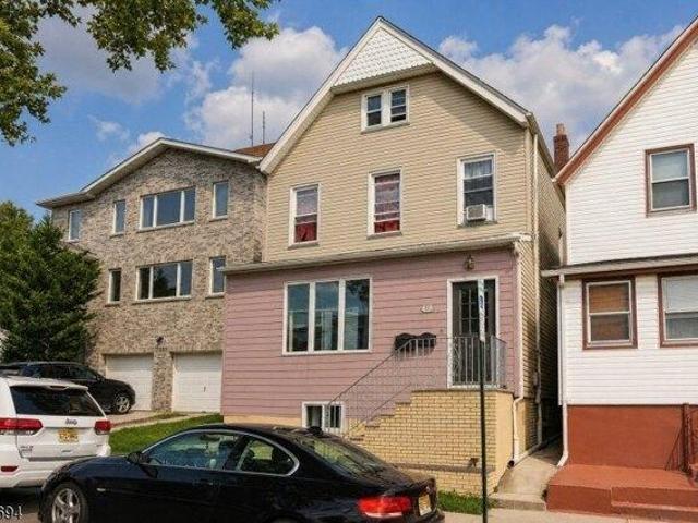 5 bedroom, Kearny NJ 07032 105726627