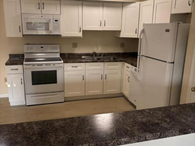 5 bedroom, Kent OH 44240 105903257