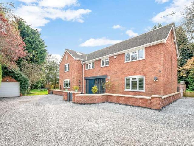 5 Bedroom House