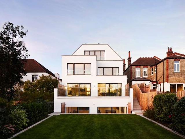 5 Bedroom House