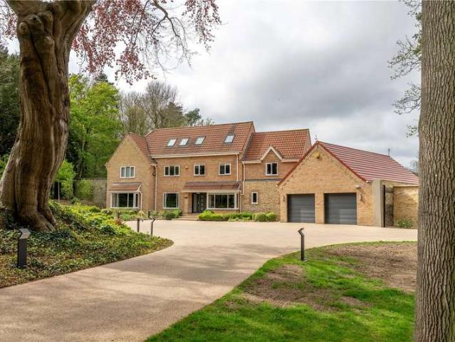 5 Bedroom House