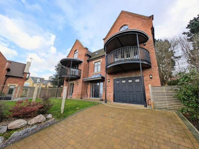 5 Bedroom House Cowes Isle Of Wight 101678668