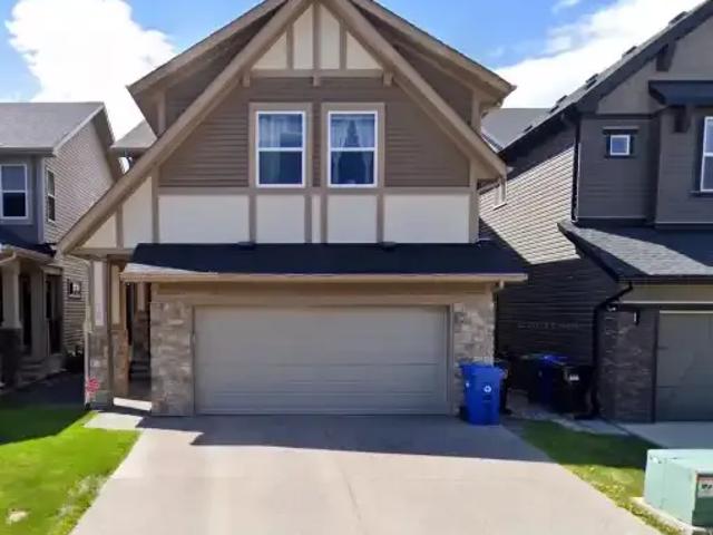 5 Bedroom House Calgary AB 104876500