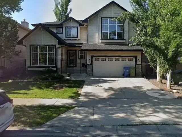 5 Bedroom House Calgary AB 104876546