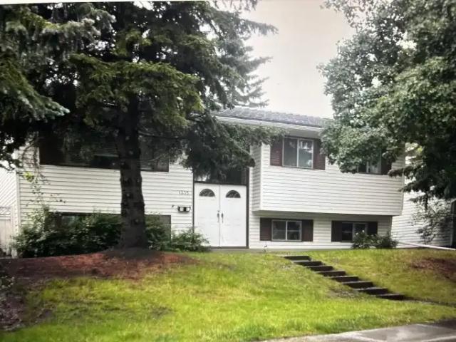 5 Bedroom House Calgary AB 105378184
