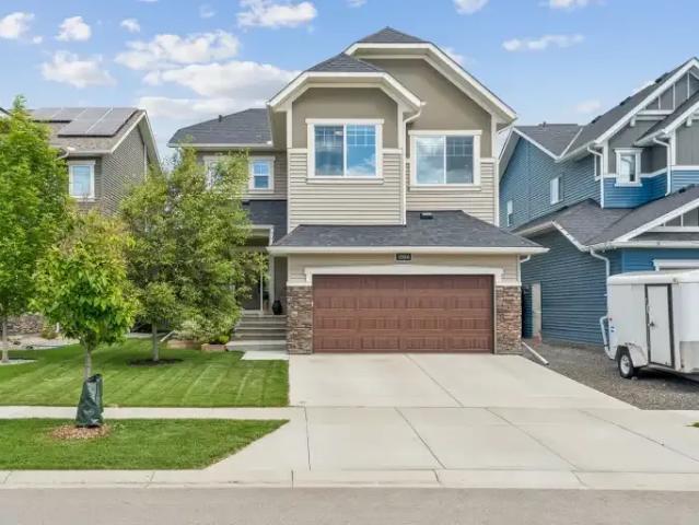 5 Bedroom House Airdrie AB LS105235022