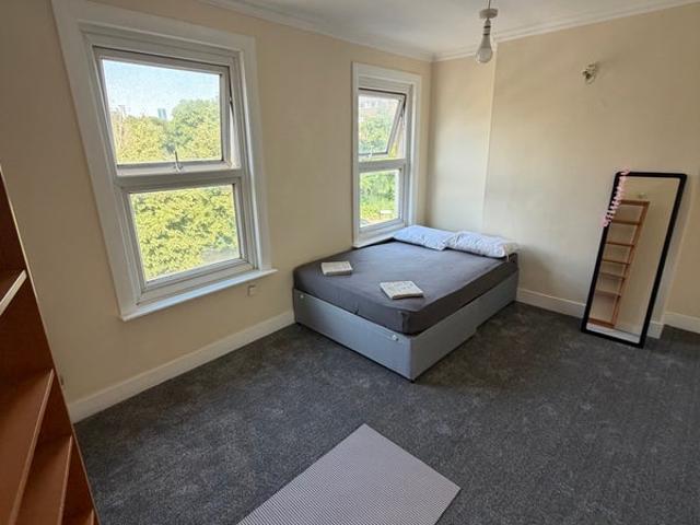 5 Bedroom House at Surrey Quays