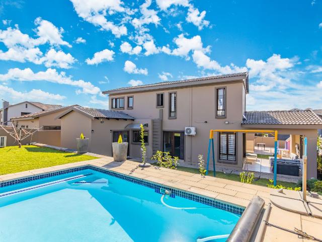 5 Bedroom House Barbeque Downs
