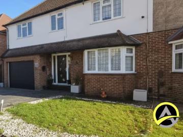 5 Bedroom House Bromley Bromley LS96790254