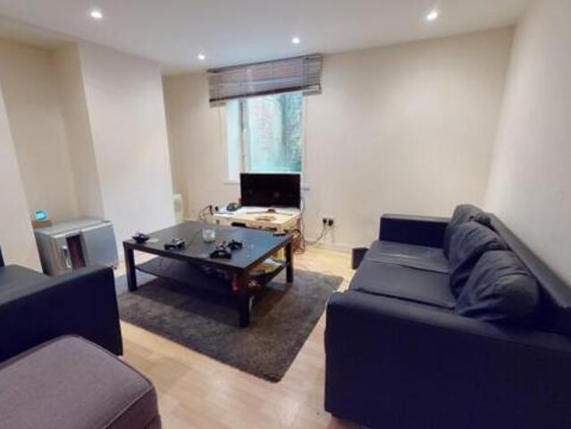 5 Bedroom House Burley Hampshire 103485491