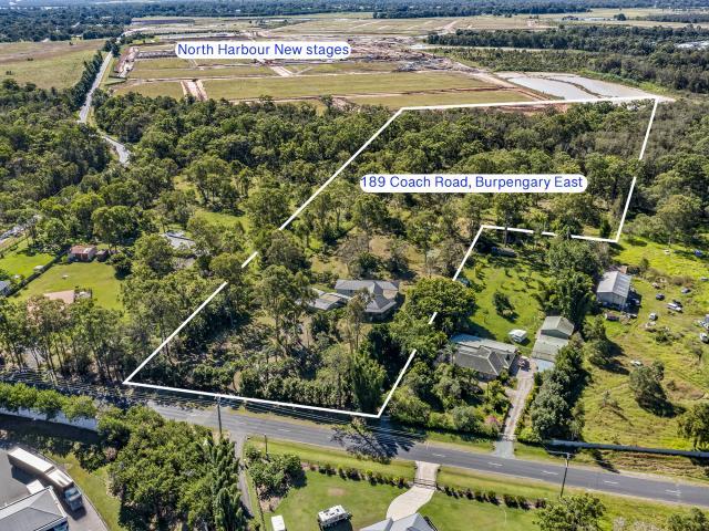5 Bedroom House BURPENGARY EAST QLD 80121598