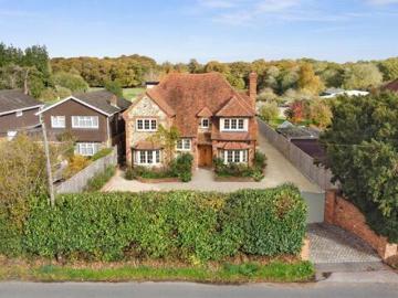 5 Bedroom House Gerrards Cross Buckinghamshire 100541209