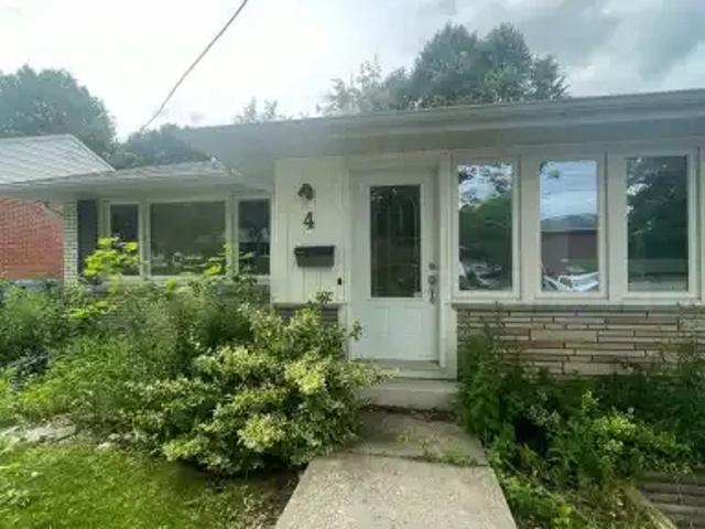 5 Bedroom House Guelph ON 103569144
