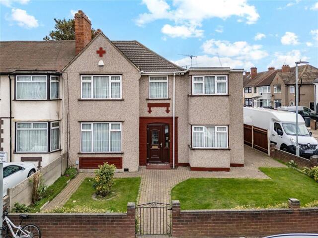 5 Bedroom House Dagenham Greater London 101676534