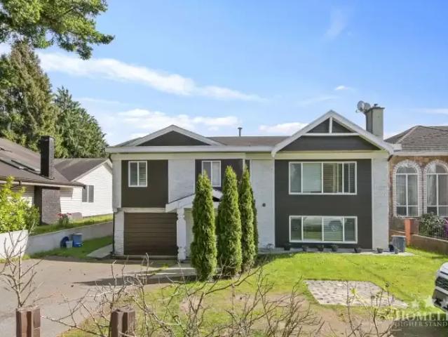 5 Bedroom House Delta BC 105543445
