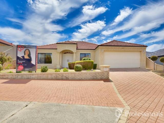 5 Bedroom House Dianella WA 105970931