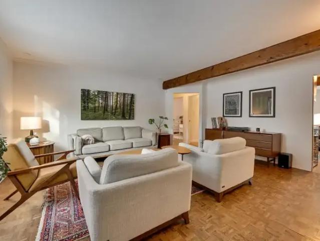 5 Bedroom House Edmonton AB 104362307