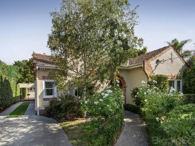5 Bedroom House Elsternwick VIC 101611983
