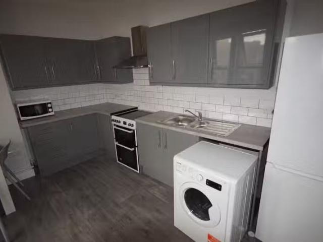 5 bedroom house for rent in 109 Lower Redland Road, Redland, B.