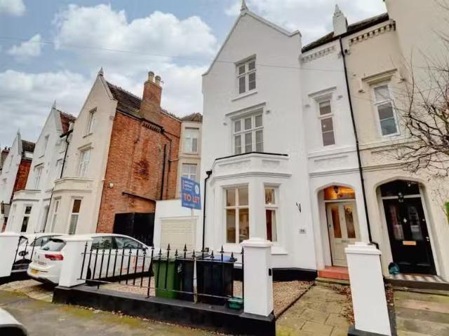 5 bedroom house for rent in Leam Terrace, Leamington Spa, CV31