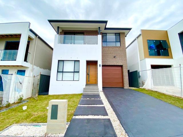 5 Bedroom House for Rent with Modern Amenities!