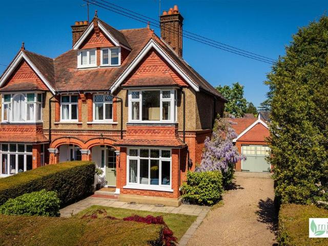 4 bedroom house for sale