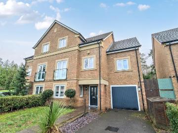 5 bedroom house for sale